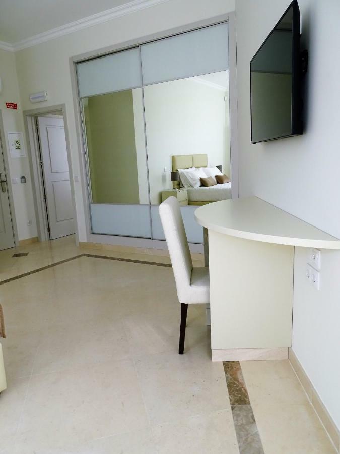 Bowen, Luxury Suites Lagos Luaran gambar