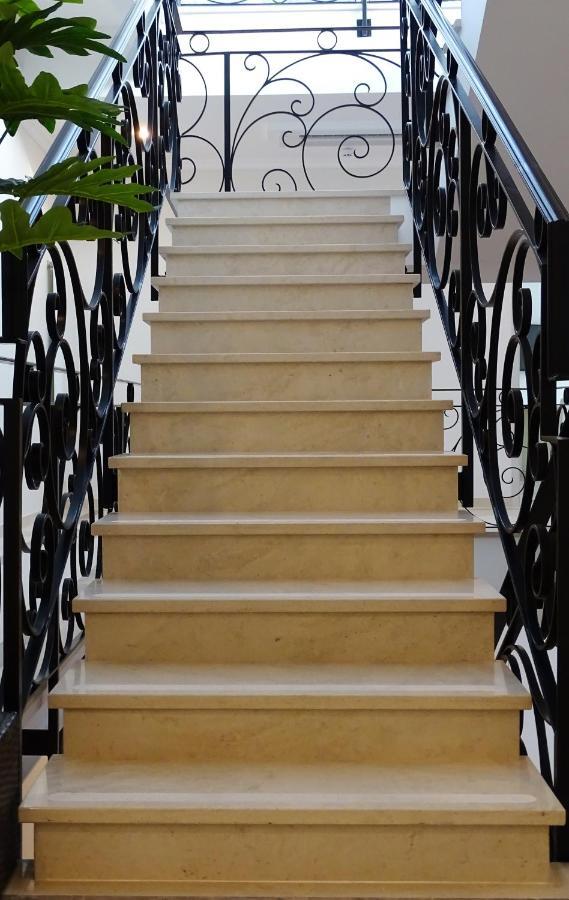 Bowen, Luxury Suites Lagos Luaran gambar